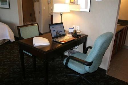 фото отеля Hampton Inn & Suites by Hilton Barrie