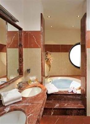 фото отеля Grand Hotel La Chiusa di Chietri