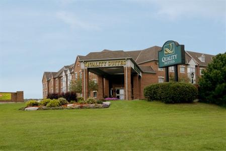 фото отеля Quality Suites Whitby (Canada)