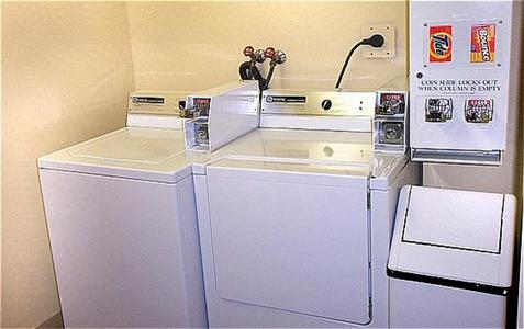 фото отеля Quality Suites Whitby (Canada)