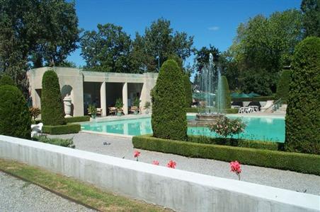 фото отеля Quality Suites Whitby (Canada)