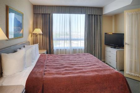 фото отеля Quality Suites Whitby (Canada)