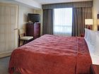 фото отеля Quality Suites Whitby (Canada)