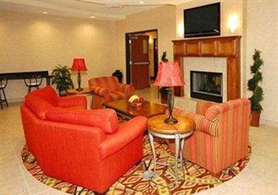 фото отеля Comfort Suites Univ. of Phoenix Stadium Area
