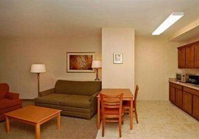 фото отеля Comfort Suites Univ. of Phoenix Stadium Area