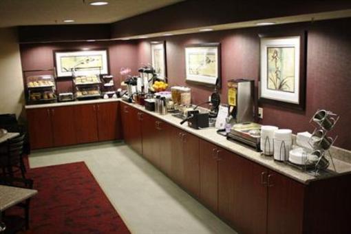 фото отеля BEST WESTERN Liverpool Grace Inn & Suites