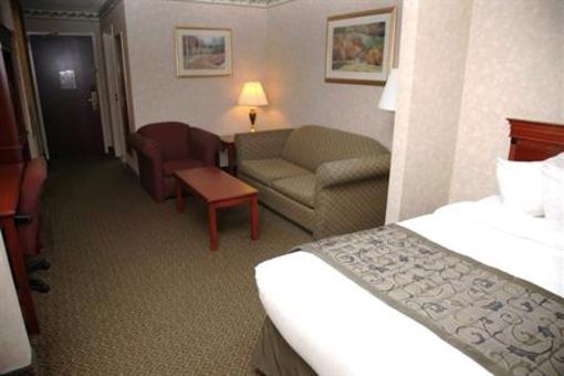 фото отеля BEST WESTERN Liverpool Grace Inn & Suites