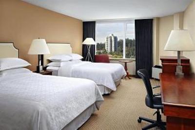 фото отеля Sheraton Vancouver Guildford Hotel