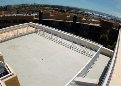 фото отеля Holiday Inn Oceanside Marina