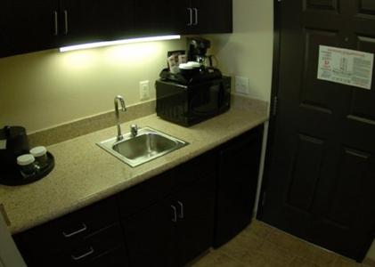 фото отеля Holiday Inn Oceanside Marina