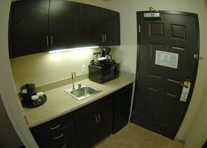 фото отеля Holiday Inn Oceanside Marina