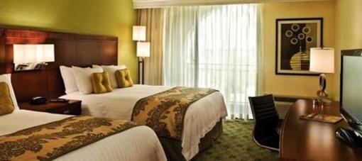фото отеля Courtyard Hotel Riverfront Bradenton