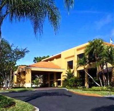 фото отеля Courtyard Hotel Riverfront Bradenton