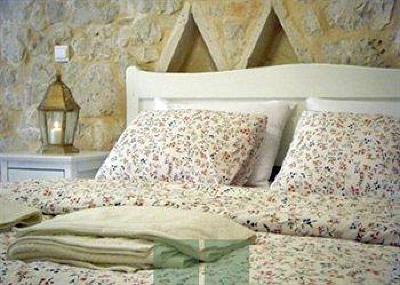 фото отеля Olive Coast Suites Itanos