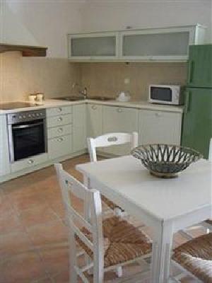 фото отеля Olive Coast Suites Itanos