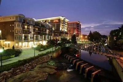фото отеля Hampton Inn & Suites Greenville - Downtown
