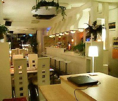 фото отеля Hostel Brasserie City Club Ohlala Mosae Maastricht