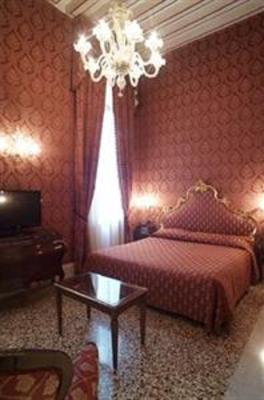 фото отеля Ca' Gottardi