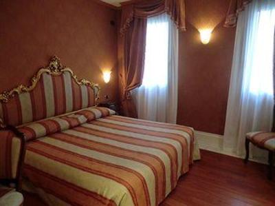 фото отеля Ca' Gottardi