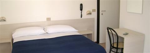 фото отеля Hotel Continental Pesaro
