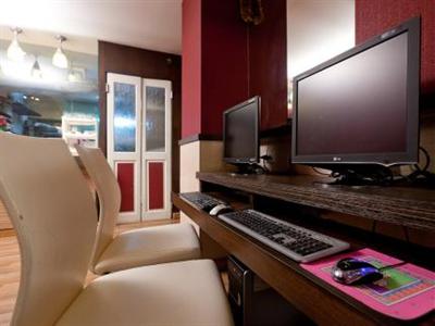 фото отеля Check Inn Phromphong