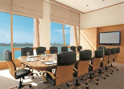 фото отеля Trident Nariman Point