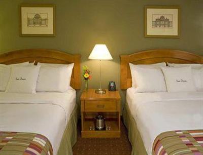фото отеля Doubletree by Hilton Denver - Wesminster