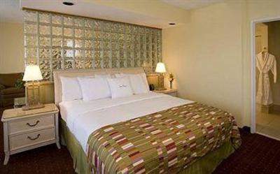 фото отеля Doubletree by Hilton Denver - Wesminster