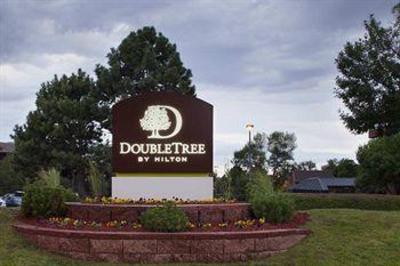 фото отеля Doubletree by Hilton Denver - Wesminster