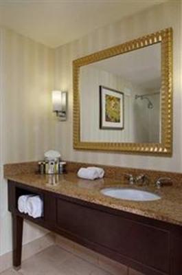 фото отеля Doubletree by Hilton Denver - Wesminster