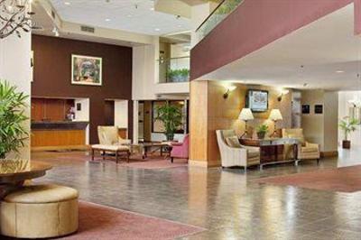 фото отеля Doubletree by Hilton Denver - Wesminster