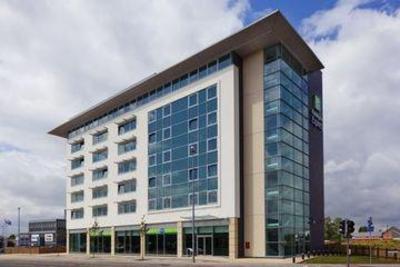 фото отеля Holiday Inn Express Lincoln City Centre