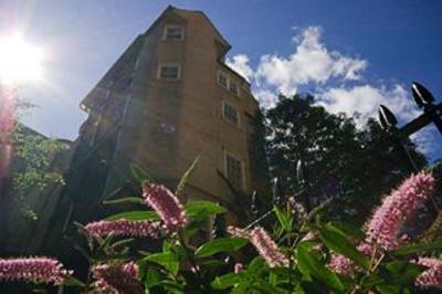 фото отеля Castle Aparthotel