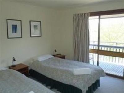 фото отеля Mowamba River Lodge