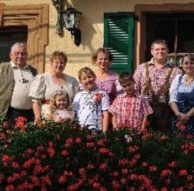 фото отеля Zur Krone Gasthof