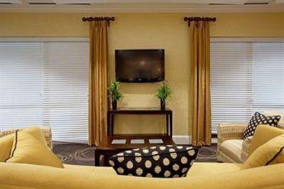 фото отеля Holiday Inn Express Pembroke (Ontario)