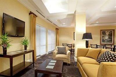 фото отеля Holiday Inn Express Pembroke (Ontario)