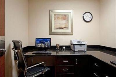 фото отеля Holiday Inn Express Pembroke (Ontario)