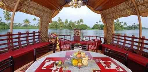 фото отеля Deshadan Houseboats - Alleppey