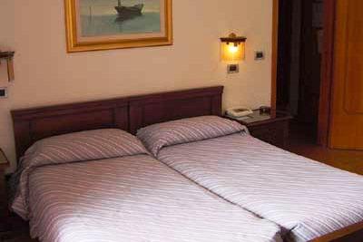 фото отеля Albergo Capanna d'Oro
