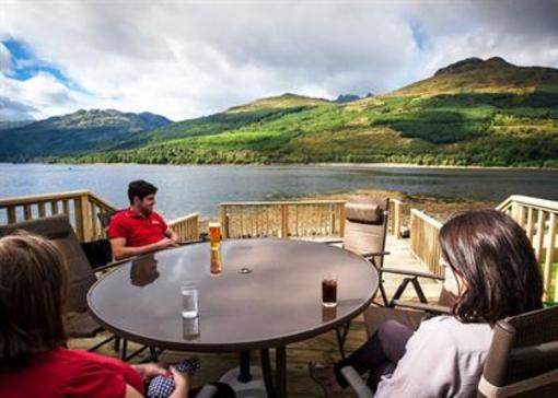 фото отеля Lochside Guest House