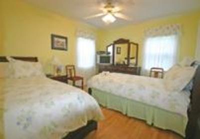 фото отеля Country Charm B&B