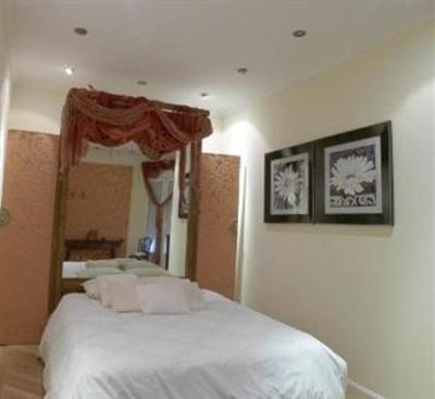 фото отеля Bestay Gran Via