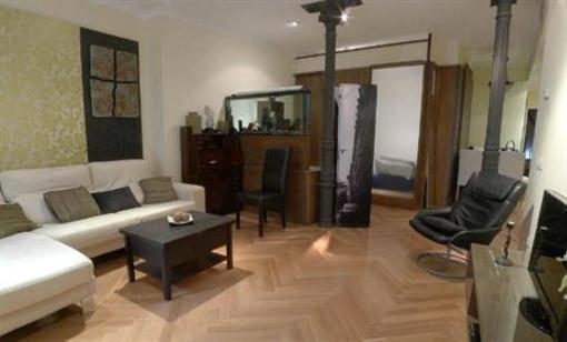 фото отеля Bestay Gran Via