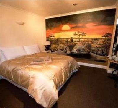 фото отеля The Old Bath Arms Hotel