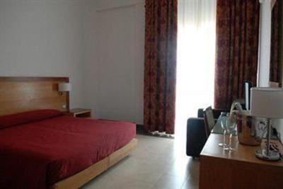 фото отеля Scoglio Degli Achei Hotel Carovigno