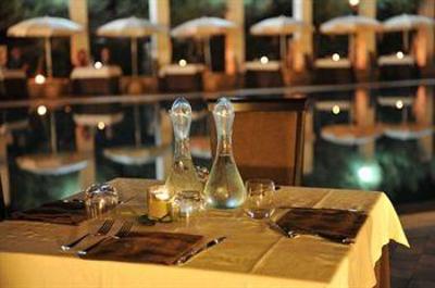 фото отеля Scoglio Degli Achei Hotel Carovigno