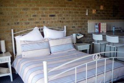 фото отеля Lakeside Holiday Apartments Merimbula