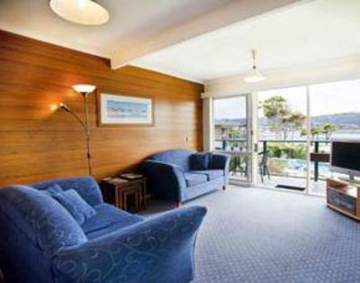 фото отеля Lakeside Holiday Apartments Merimbula