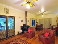 Tom and Sue's Place